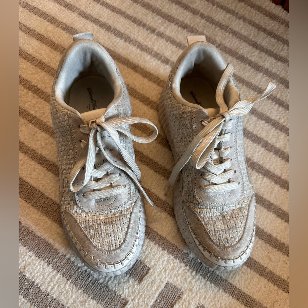 Universal Thread White Tweed Platform Sneakers – Size 7.5 - Picture 3 of 5